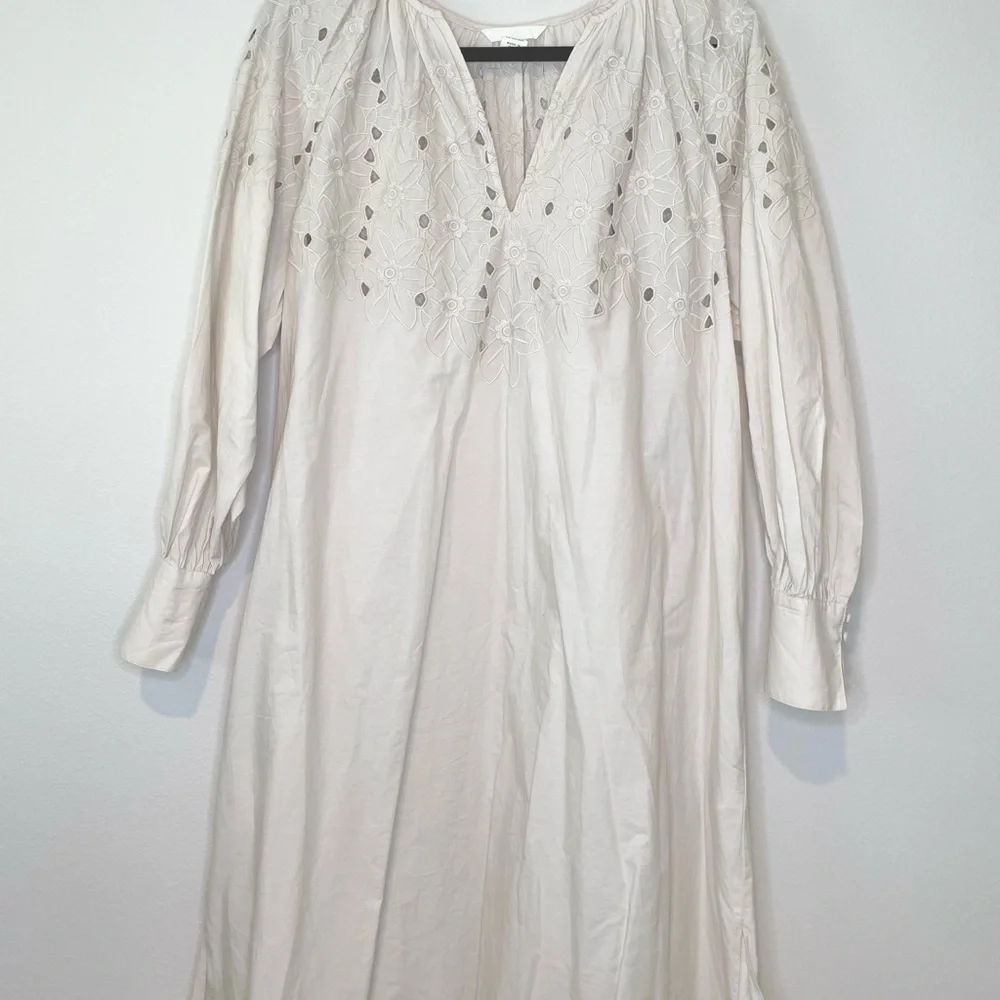 H&M Light Beige Dress with Eyelet Embroidery size S - Picture 4 of 7